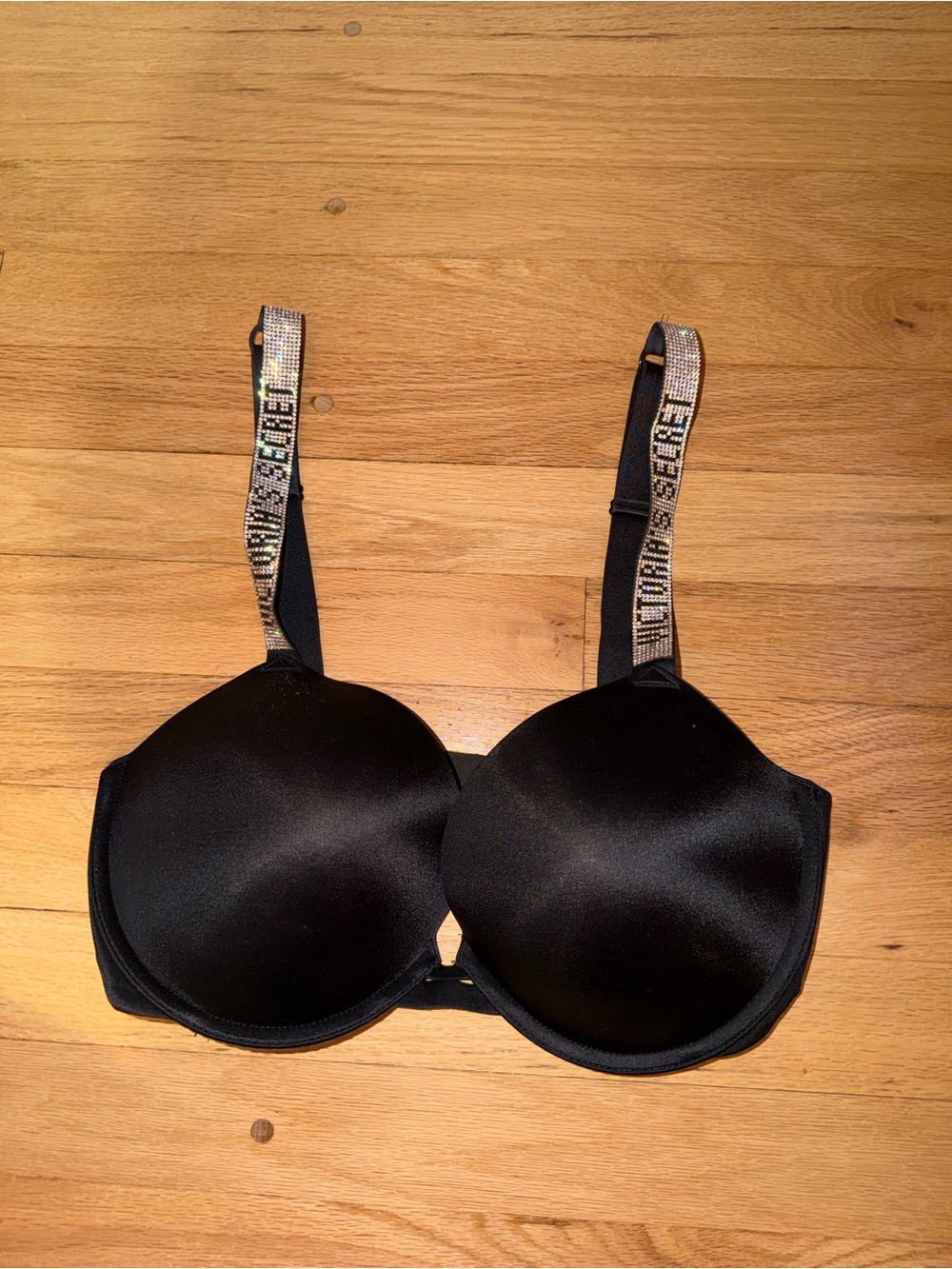 Victoria’s Secret Bombshell bra